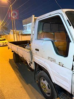 تۆیۆتا تۆیۆئیس